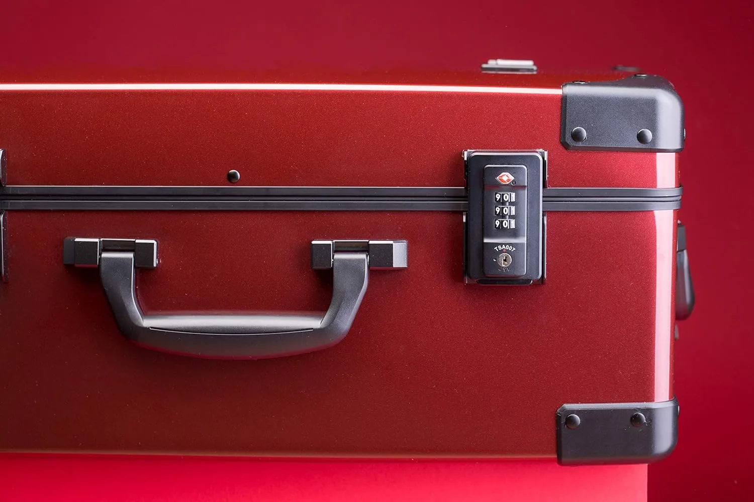 Andiamo Classico Suitcase with Built-in TSA Lock - Zipperless 20 Inch Hardside Carry On Bag- Lightweight (ABS PC) Luggage With 8-Rolling Spinner Wheels (Red Ruby)
