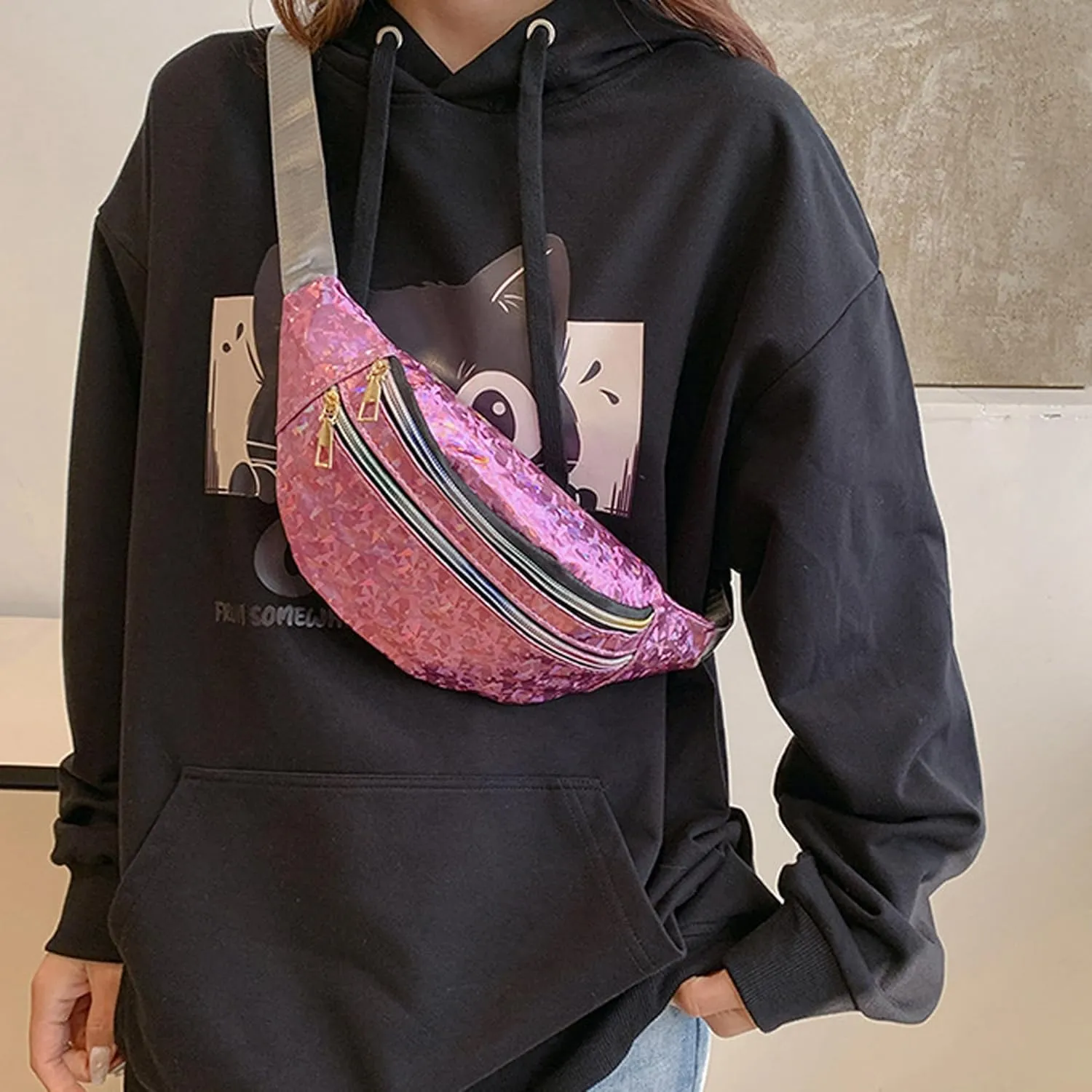 eYLun Women Holographic Fanny Pack Belt Bag Crossbody Bag Waist Bag Waterproof Waist Packs Bumbag Running Traveling Pink