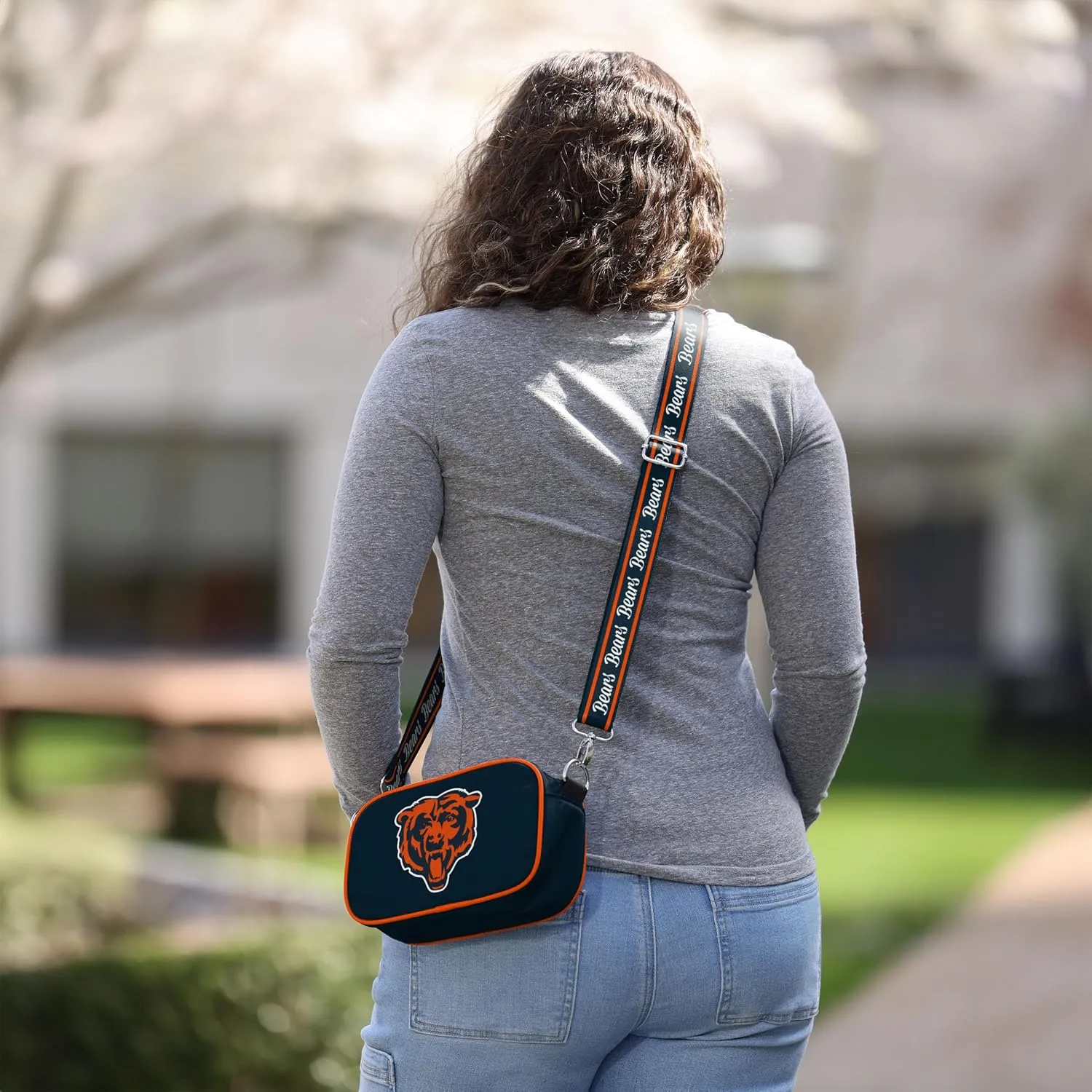 FOCO NFL Team Logo Solid Crossbody Bag