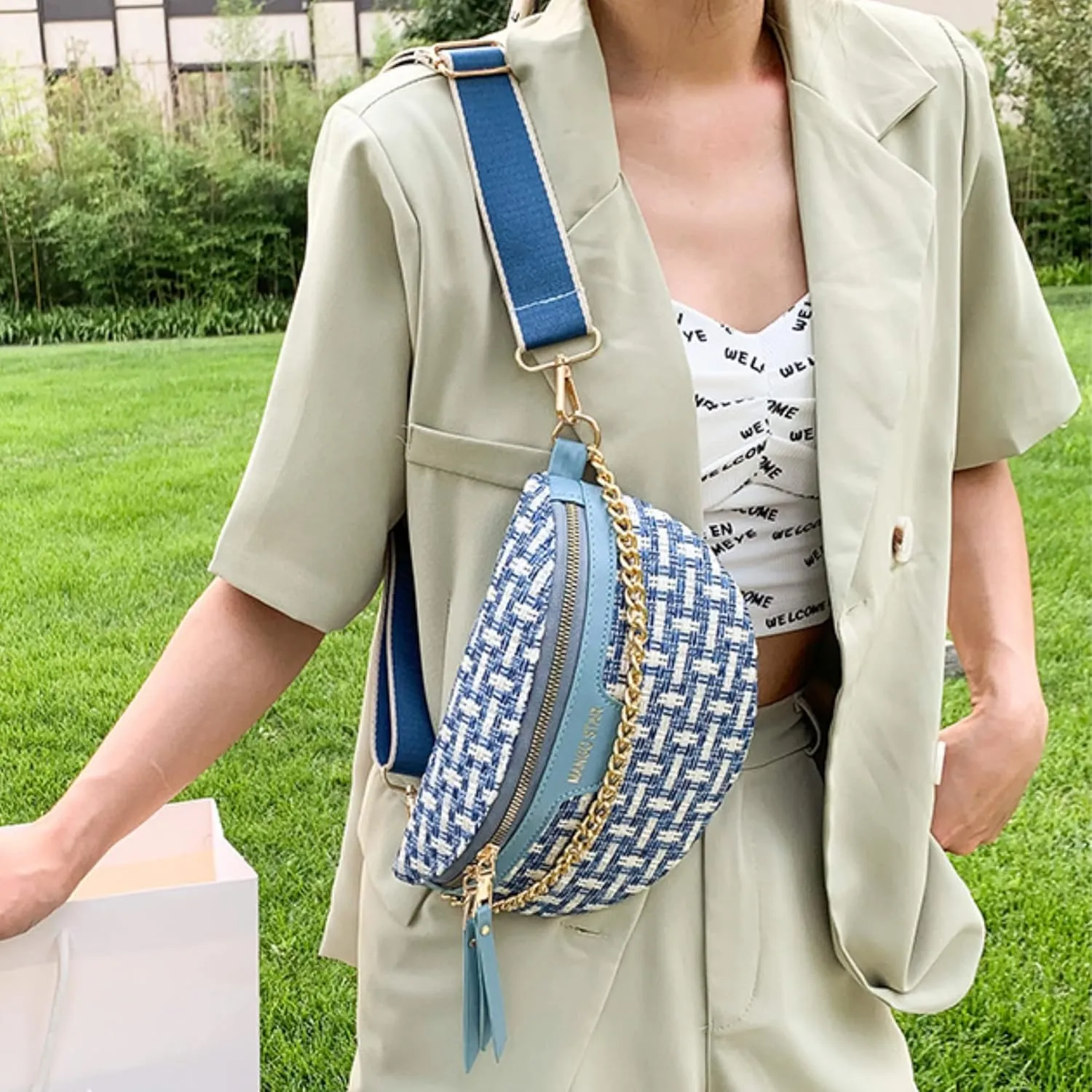 Small Crossbody Shoulder Bags for Women Fanny Packs Belt Chest Bag Knitting Crochet Waist Pouch Lightweight Phone Purse for Outdoor Traveling