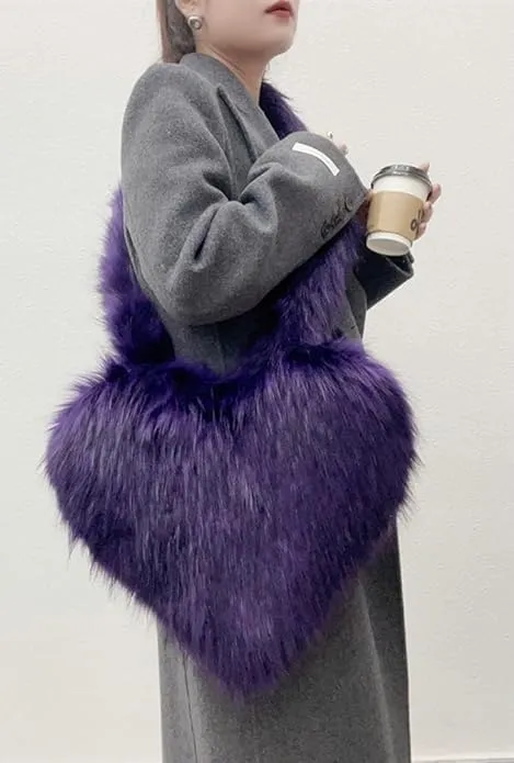 YXCFEWD Furry Heart Shaped Crossbody Bag for Women - Plush Y2K Handbag with Soft Shoulder Strap