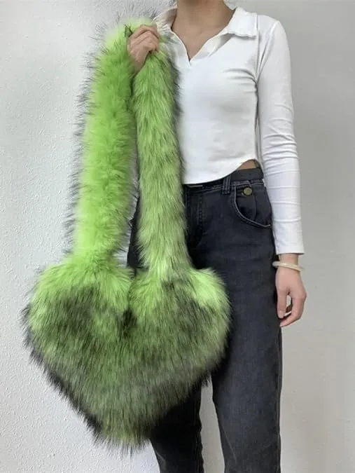 YXCFEWD Furry Heart Shaped Crossbody Bag for Women - Plush Y2K Handbag with Soft Shoulder Strap